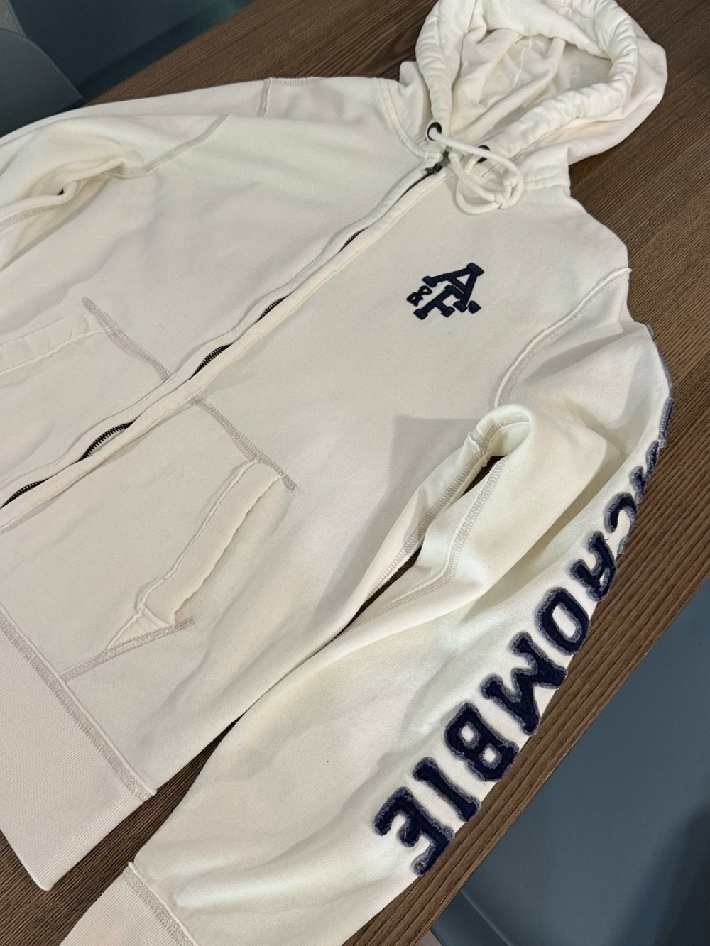 Abercrombie & Fitch Cream Full‑Zip Hoodie with Navy Logo